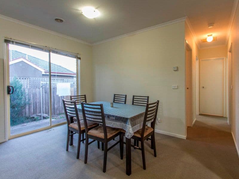 56 Roberts Street, FRANKSTON VIC 3199, Frankston - Thumbnail 4
