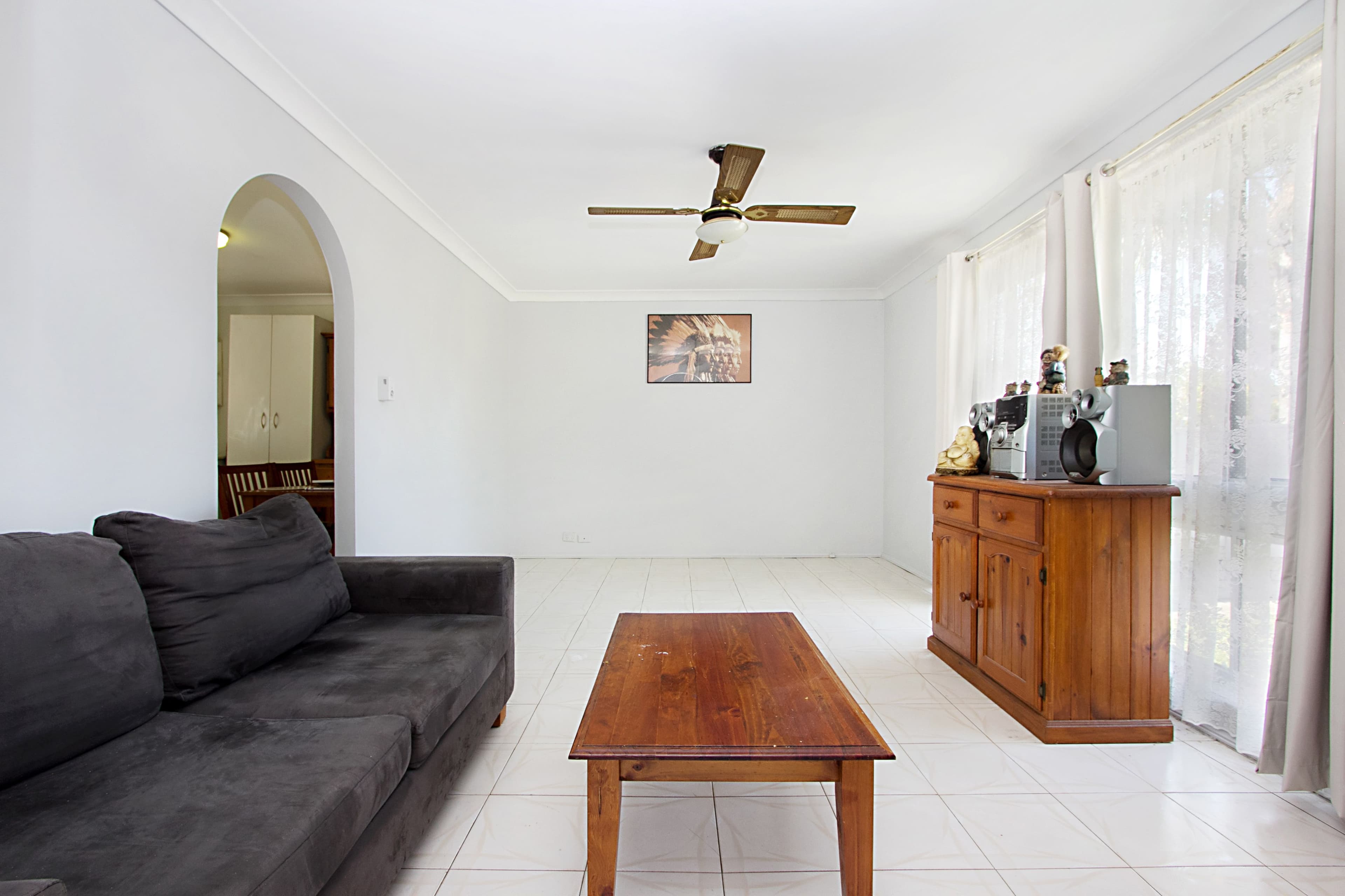 133 Hoyle Drive, Dean Park - Thumbnail 3