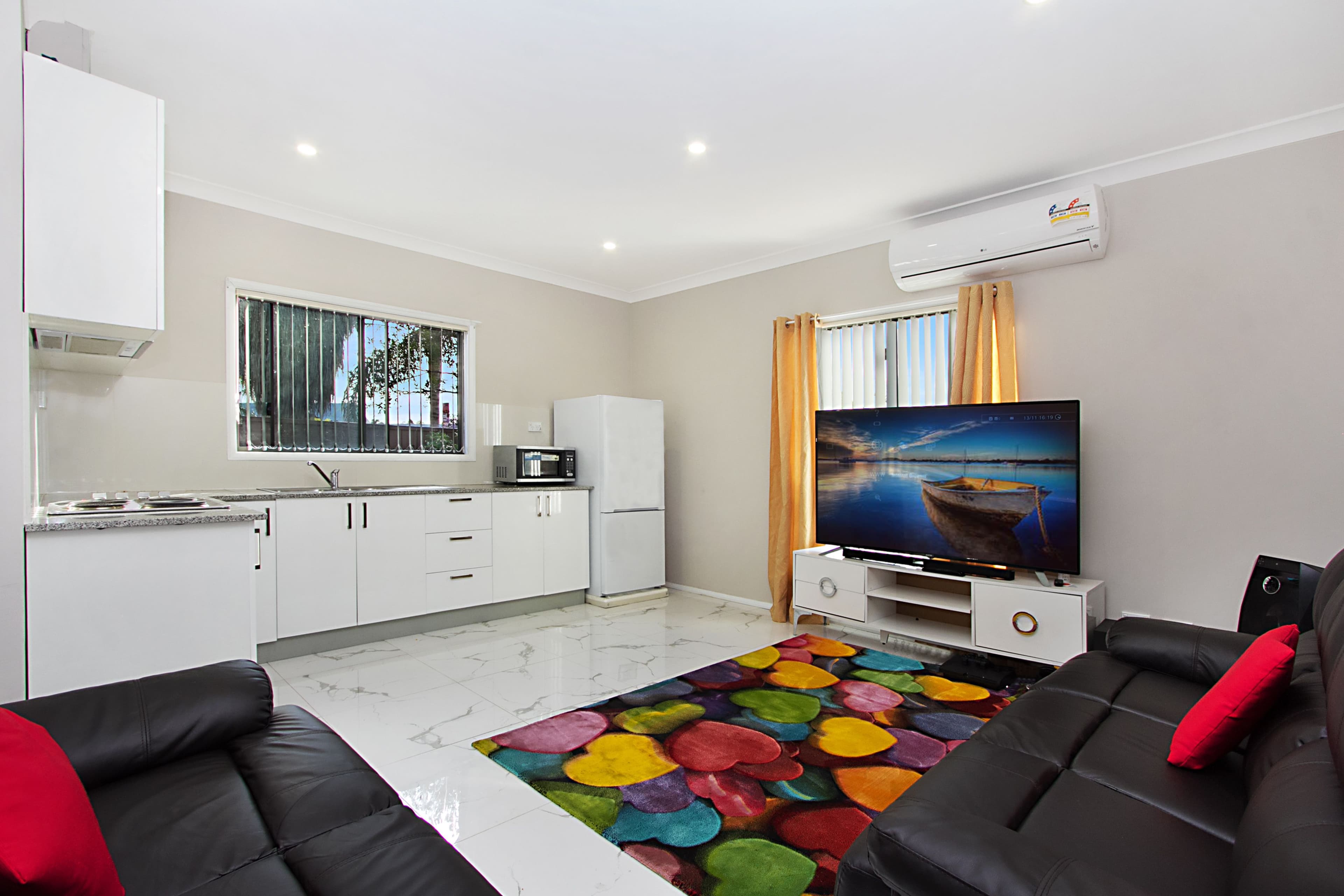 133 Hoyle Drive, Dean Park - Thumbnail 6