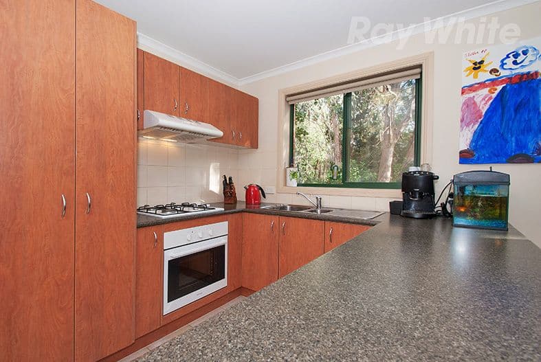 7 BONNIE VIEW Road, Croydon North VIC 3136, Croydon North - Thumbnail 6