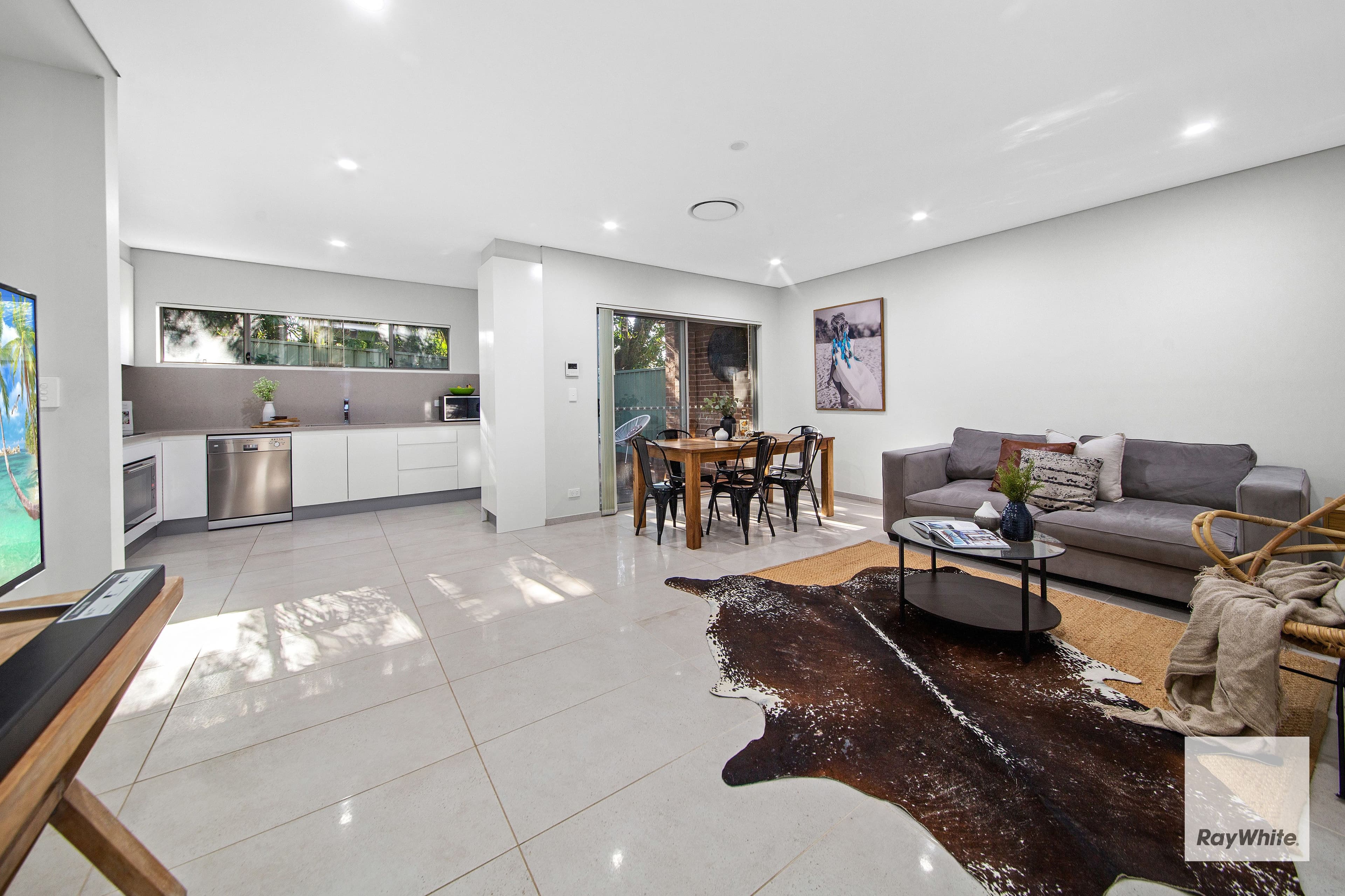 107 Seventh Avenue, Altona North - Thumbnail 2