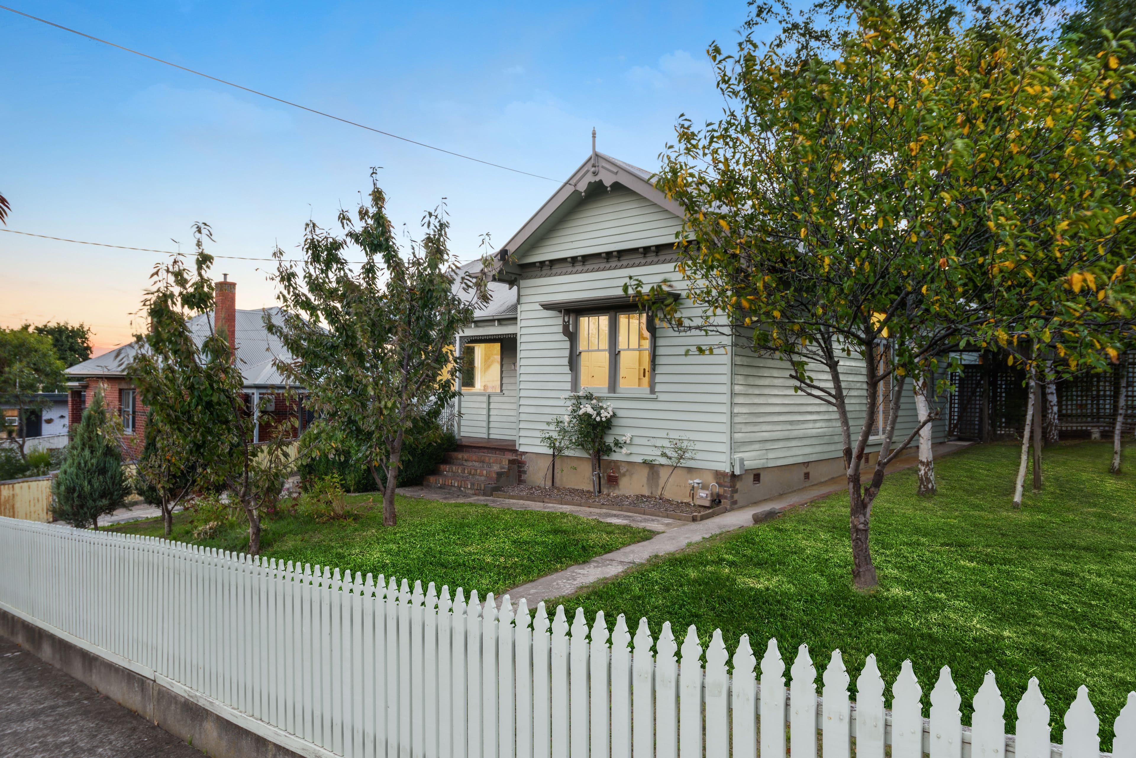 607 Peel Street North, Black Hill VIC 3350, Black Hill - Thumbnail 2