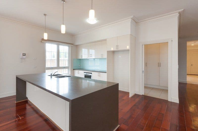 37 Royal Terrace, CRAIGIEBURN VIC 3064, Craigieburn - Thumbnail 2