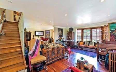 471a Pine Ridge Road, RUNAWAY BAY QLD 4216, Runaway Bay - Thumbnail 4
