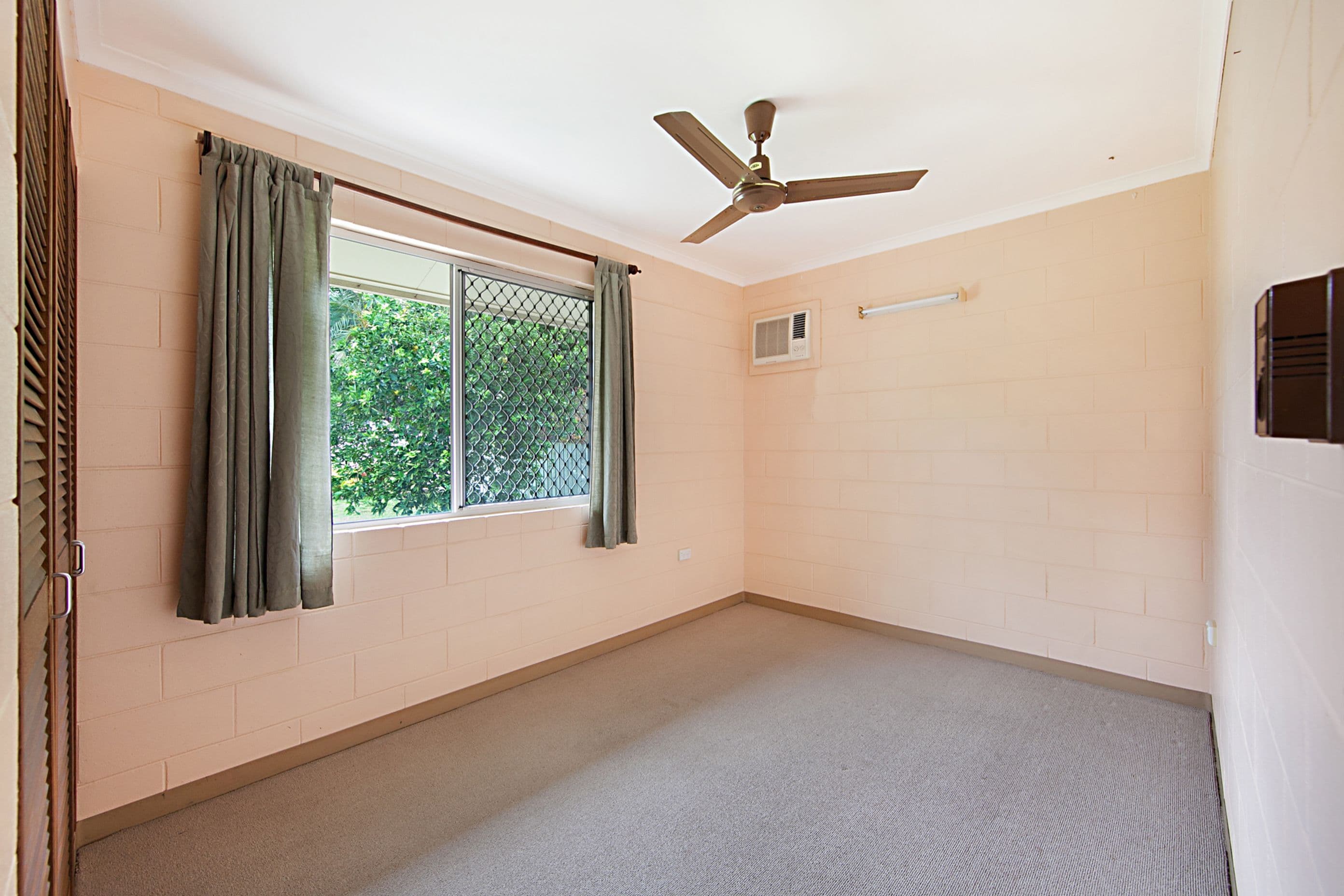 16 Payne Street, Mount Louisa QLD 4814, Mount Louisa - Thumbnail 8