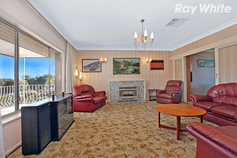 102 The Fairway, Kingsbury VIC 3083, Kingsbury - Thumbnail 2