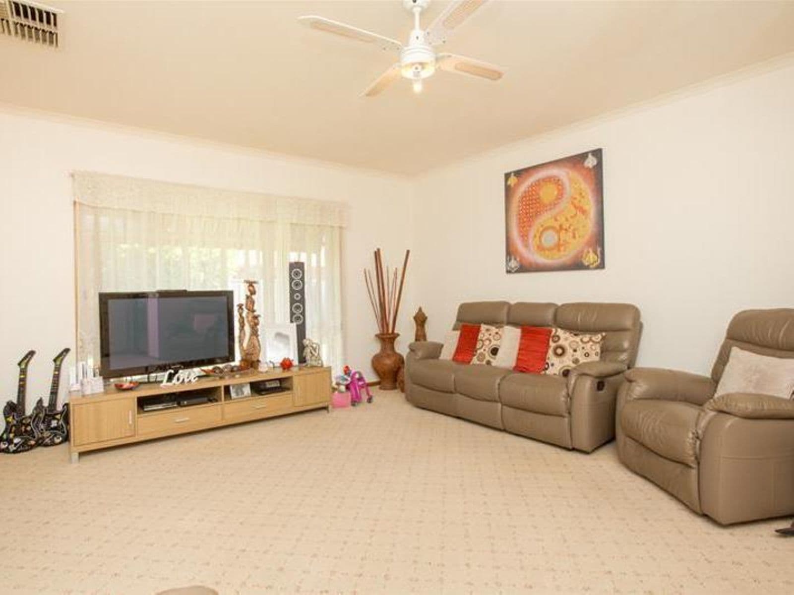 2/30 The Boulevard, Mildura - Thumbnail 2