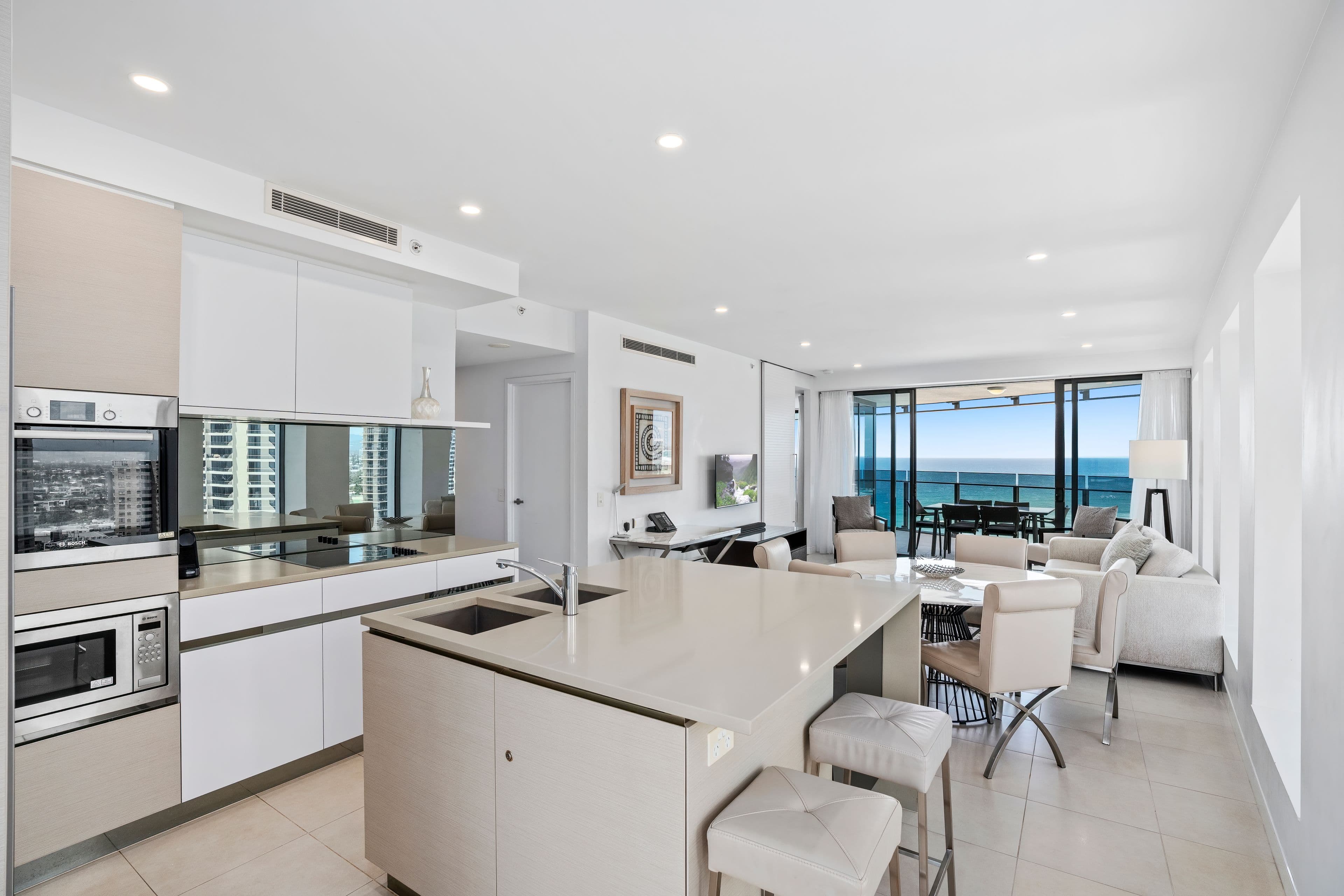 4-14 THE Esplanade, Surfers Paradise QLD 4217, Surfers Paradise - Thumbnail 8