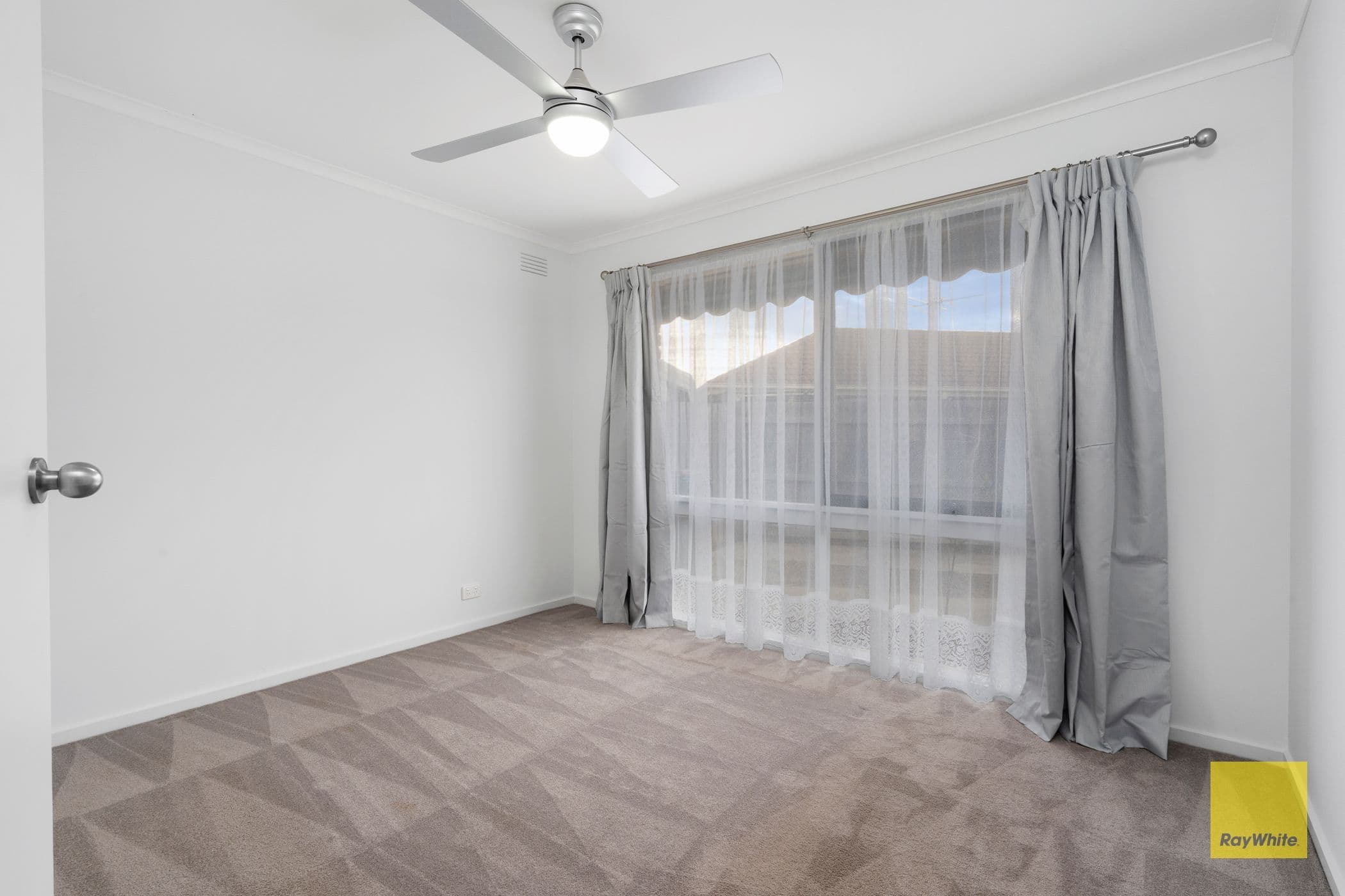 9 Cosmos Court, Whittington VIC 3219, Whittington - Thumbnail 6