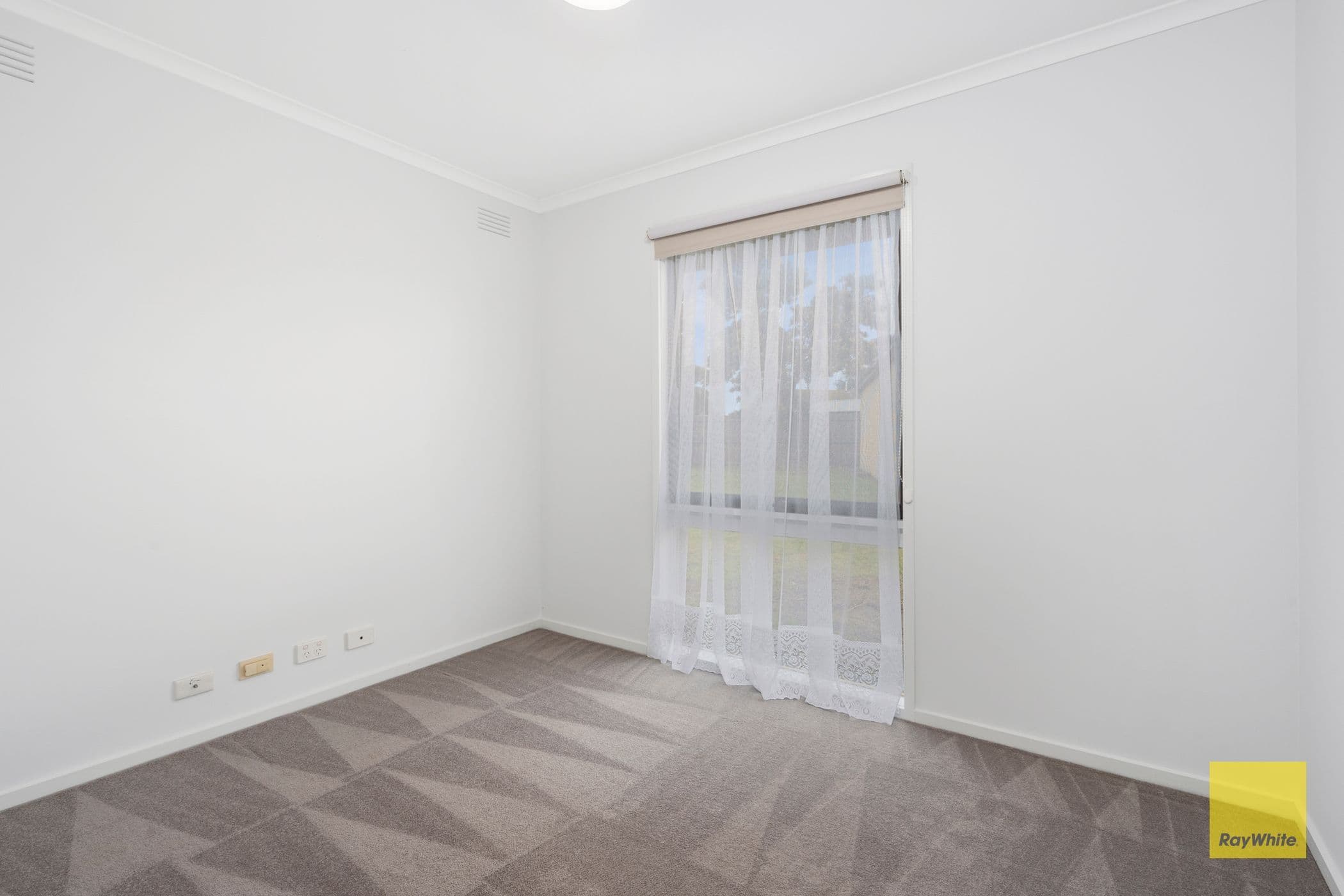 9 Cosmos Court, Whittington VIC 3219, Whittington - Thumbnail 8