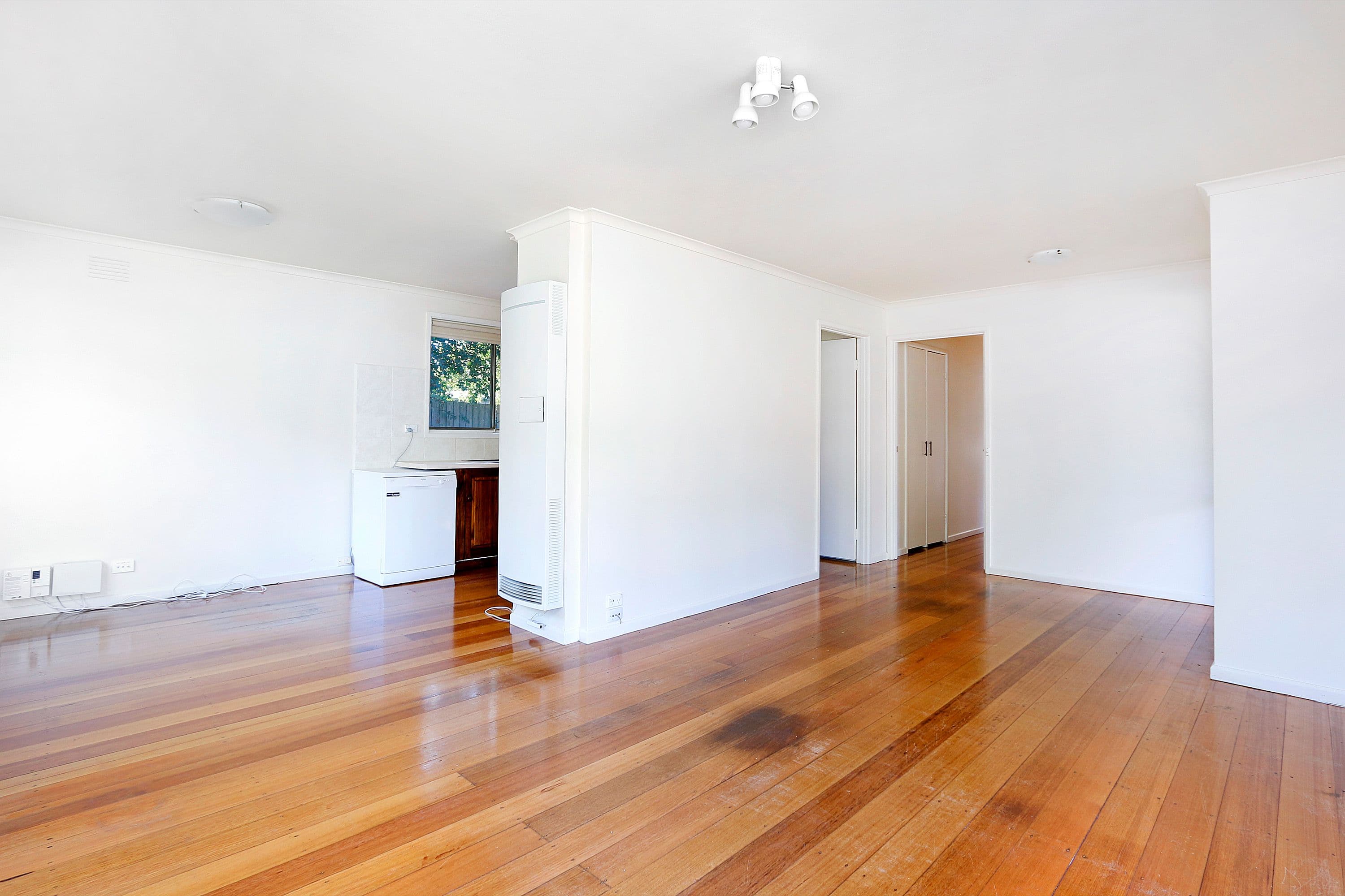 51 Lucerne Crescent, Frankston VIC 3199, Frankston - Thumbnail 3