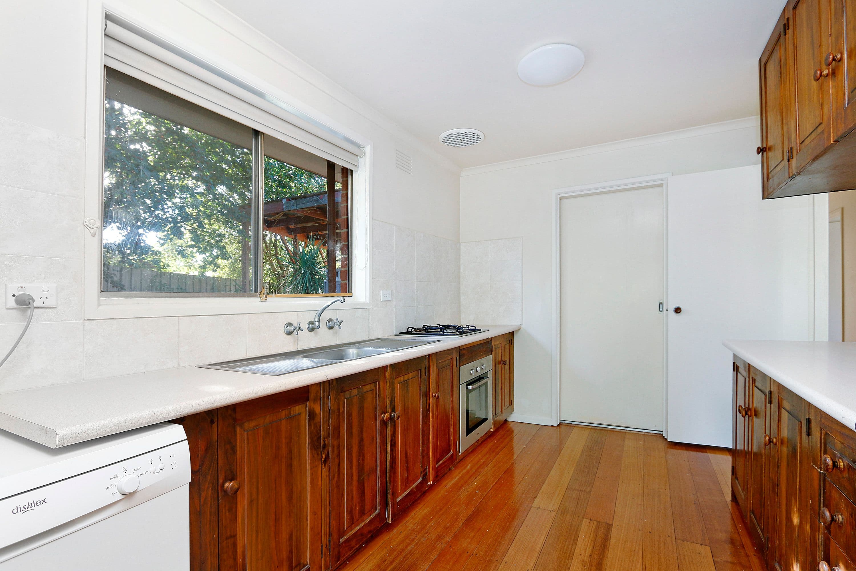 51 Lucerne Crescent, Frankston VIC 3199, Frankston - Thumbnail 4