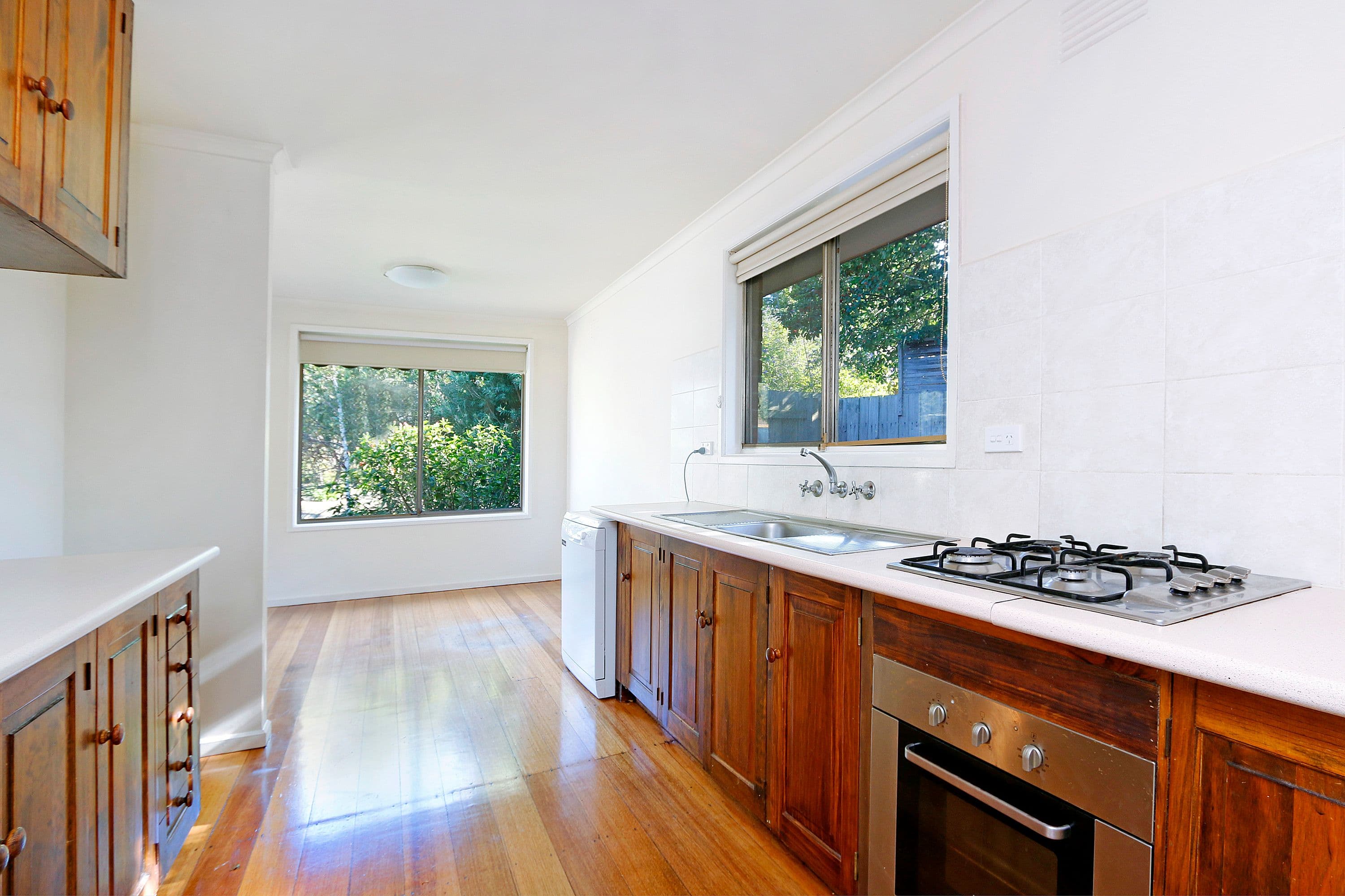 51 Lucerne Crescent, Frankston VIC 3199, Frankston - Thumbnail 5