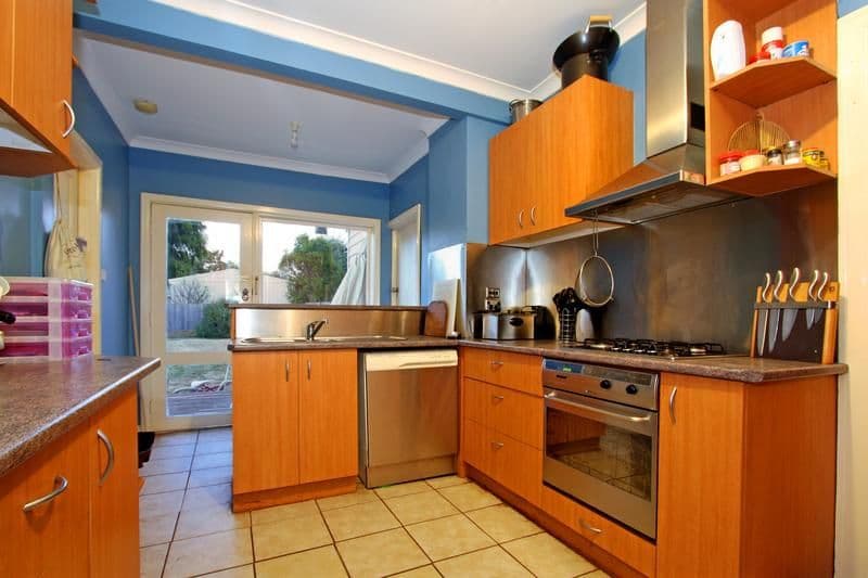 2 Tarwarri Avenue, ROSEBUD VIC 3939, Rosebud - Thumbnail 2