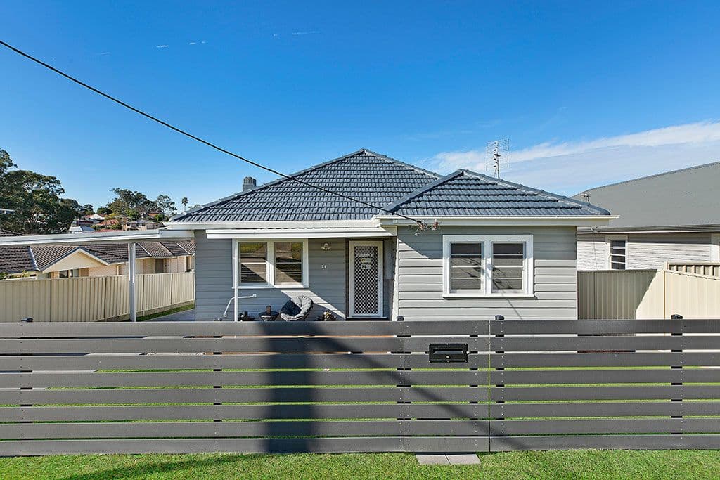 24 Prince Street, Fennell Bay NSW 2283, Fennell Bay - Image 1