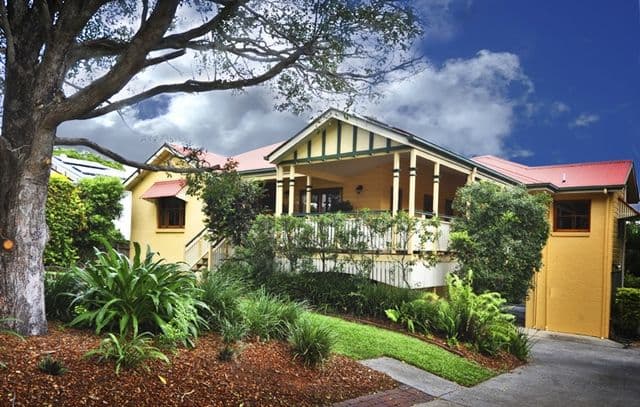 33 Wylma Street, Holland Park QLD 4121, Holland Park - Image 1