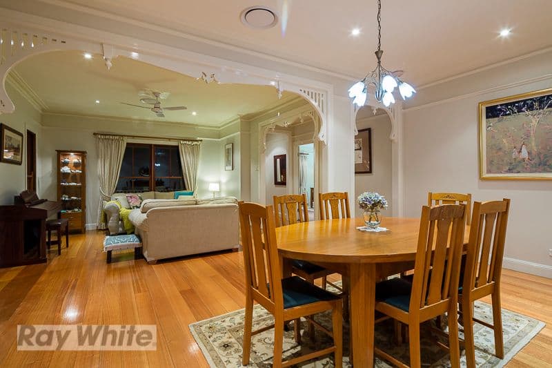 33 Wylma Street, Holland Park QLD 4121, Holland Park - Thumbnail 2