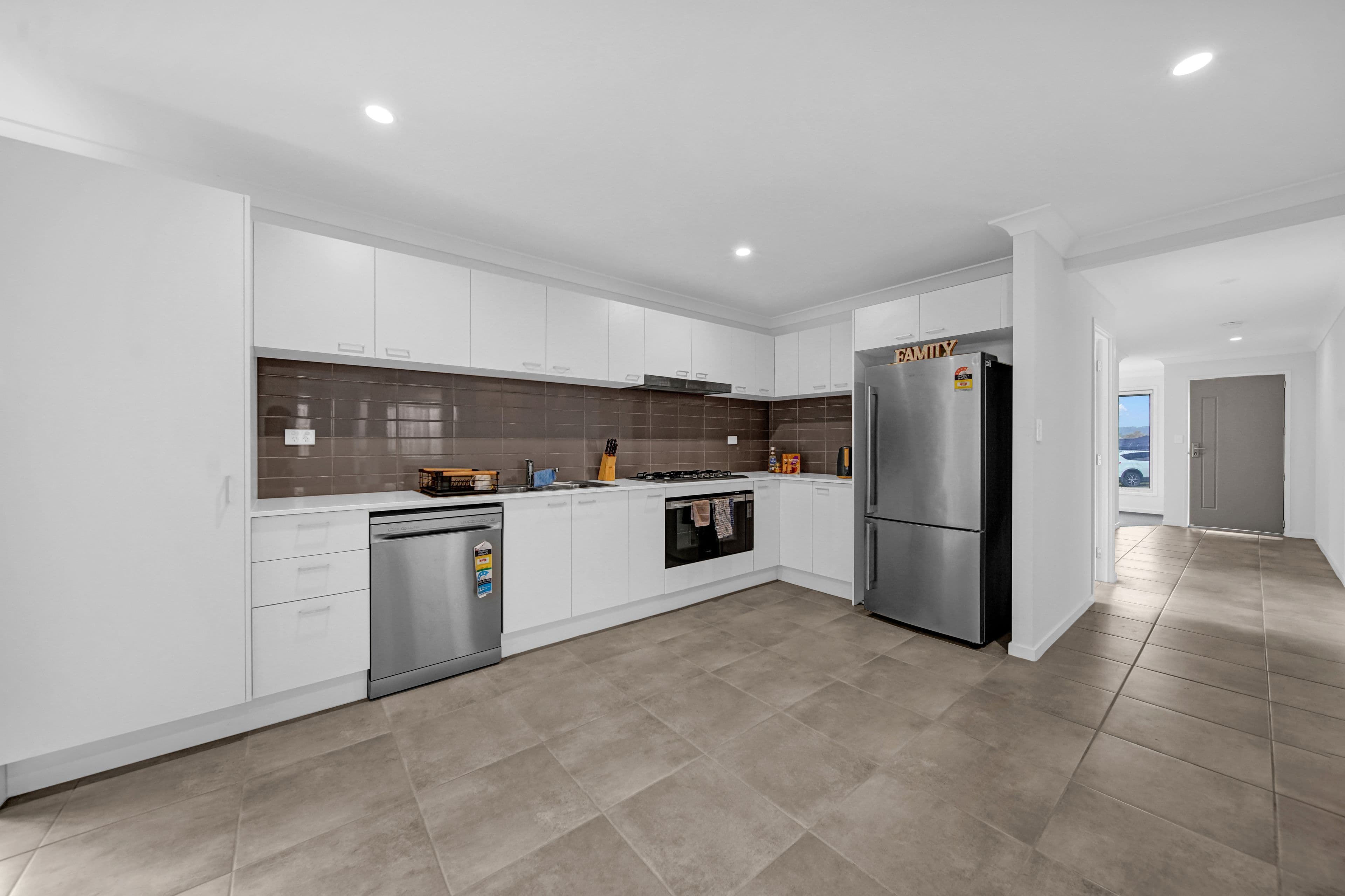 53 Aspen Circuit, Logan Reserve QLD 4133, Logan Reserve - Thumbnail 3