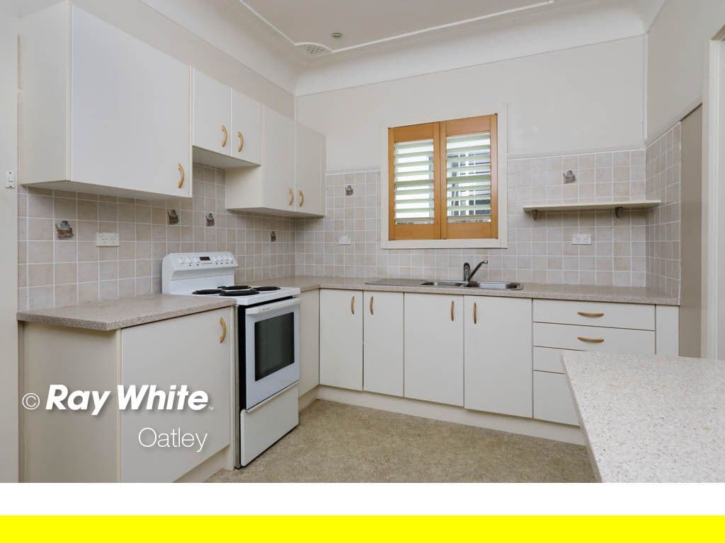16 Bristol Road, HURSTVILLE NSW 2220, Hurstville - Thumbnail 3