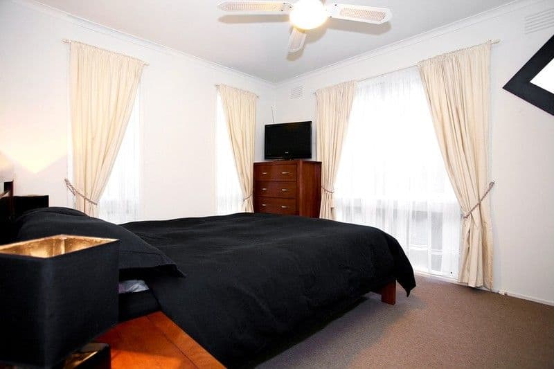 1 MULDURI Crescent, CROYDON SOUTH VIC 3136, Croydon South - Thumbnail 8