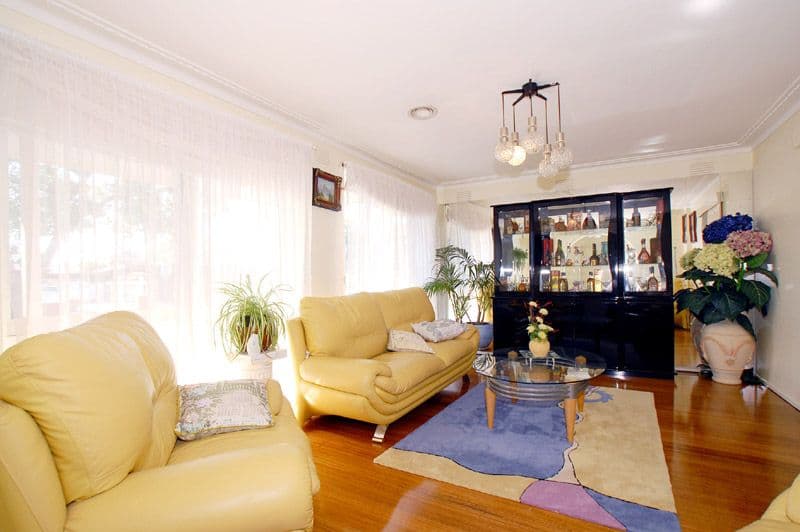 32 Birrong Avenue, NOBLE PARK VIC 3174, Noble Park - Thumbnail 5