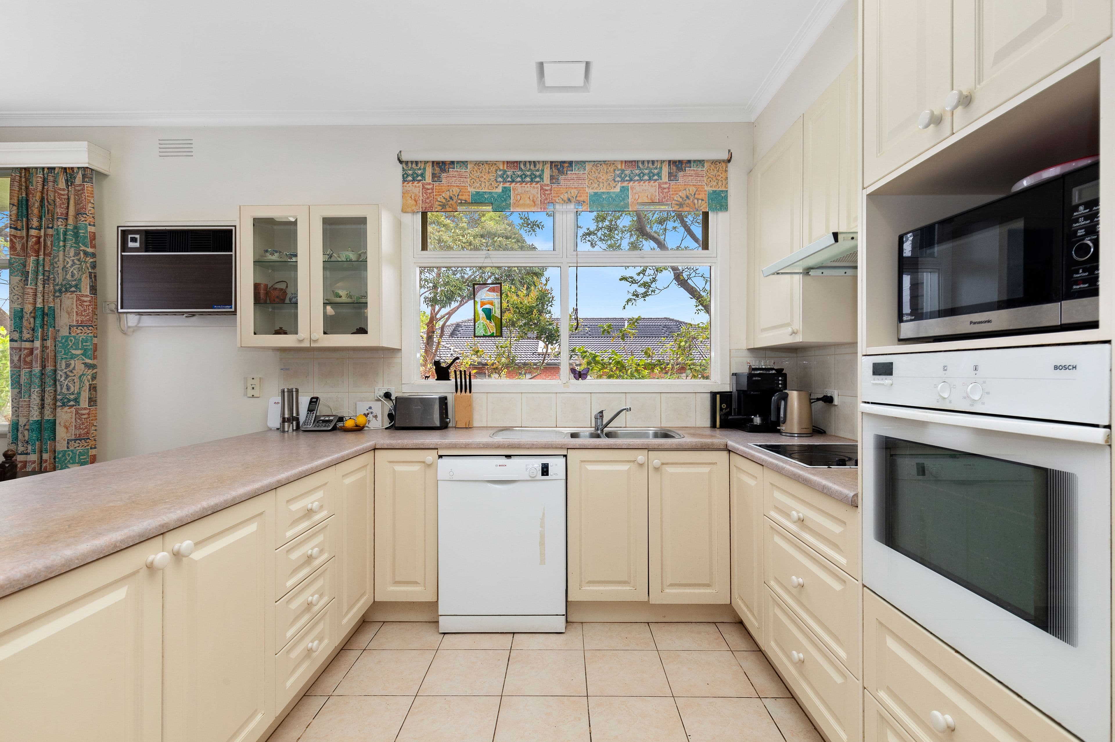 18 Jennifer Street, Cheltenham VIC 3192, Cheltenham - Thumbnail 7