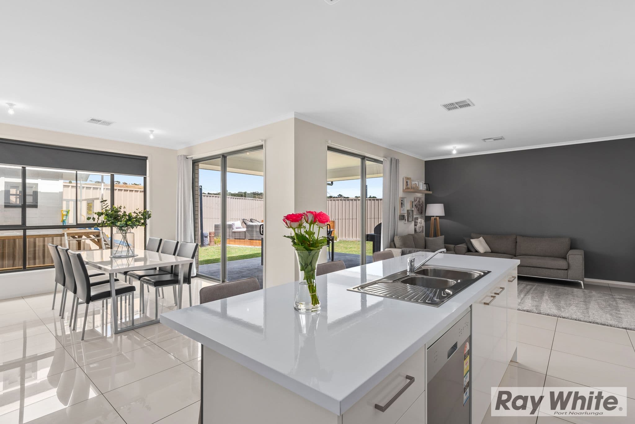 4 Robe Court, Seaford Rise SA 5169, Seaford Rise - Thumbnail 3