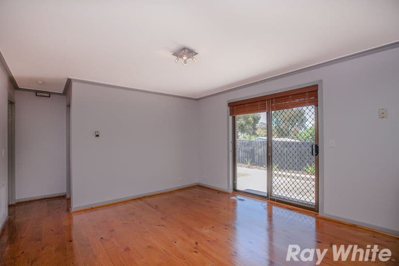 13 John Hunter Court, Mill Park VIC 3082, Mill Park - Thumbnail 3