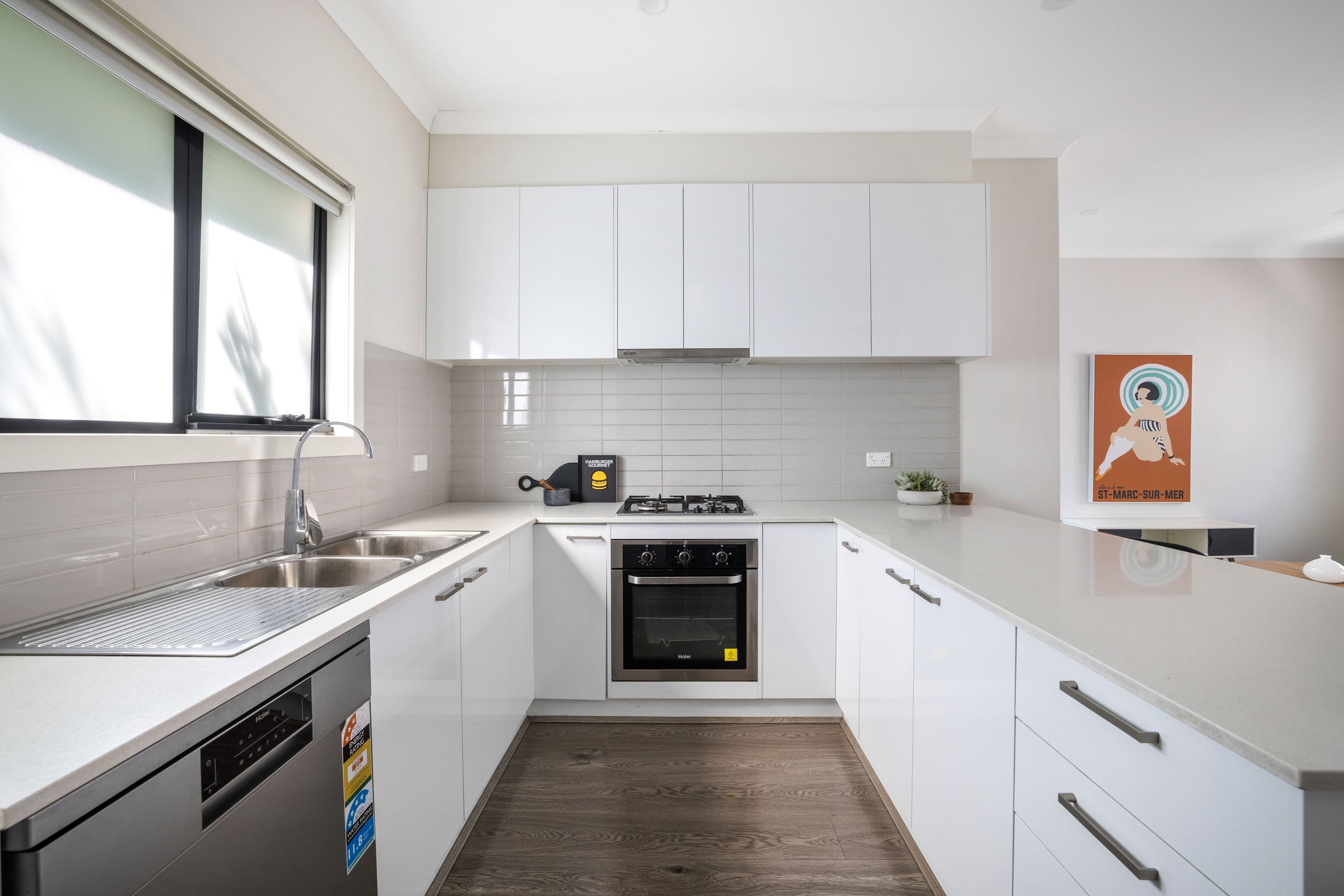 8 Hartington Street, Glenroy VIC 3046, Glenroy - Thumbnail 4
