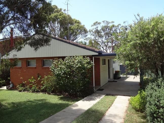 42 Germaine Avenue, BATEAU BAY NSW 2261, Bateau Bay - Image 1