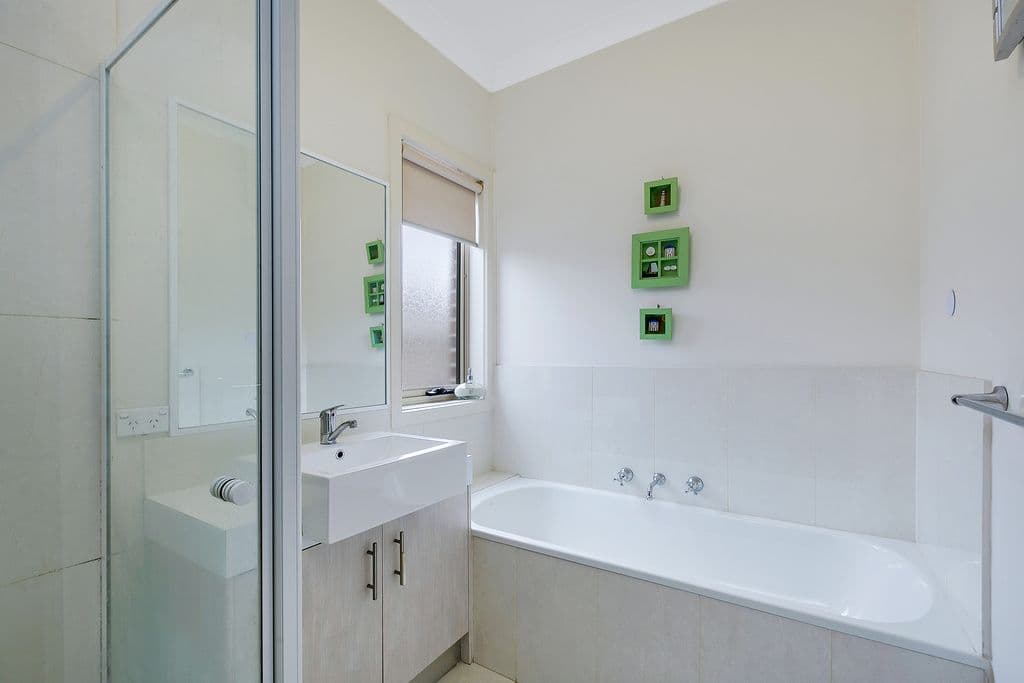 33 Whitelight Avenue, Epping VIC 3076, Epping - Thumbnail 8