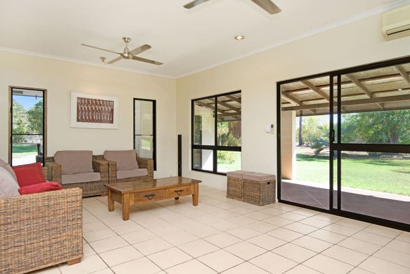 5 Bowerbird Place, HOWARD SPRINGS NT 0835, Howard Springs - Thumbnail 2