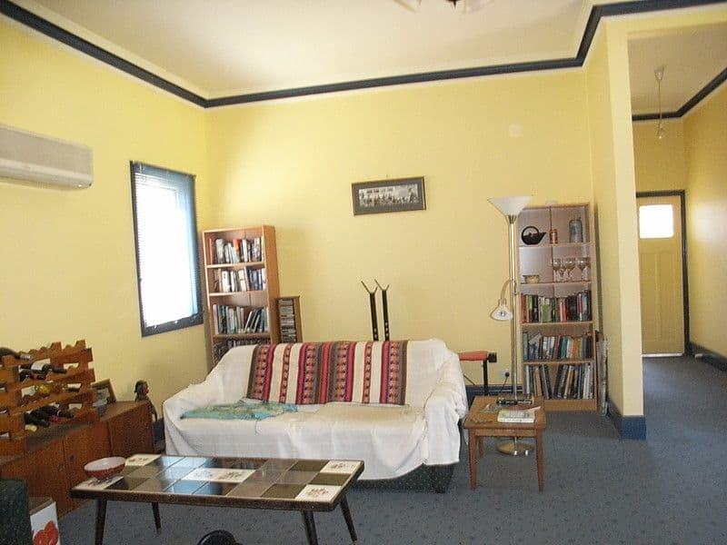 13 Premier Street, ECHUCA VIC 3564, Echuca - Thumbnail 4
