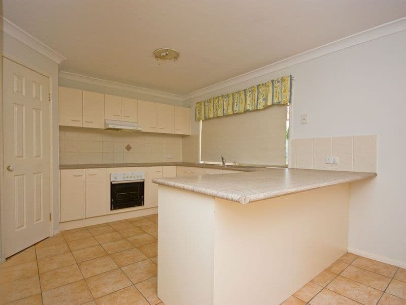 21 St James Street, FOREST LAKE QLD 4078, Forest Lake - Thumbnail 2