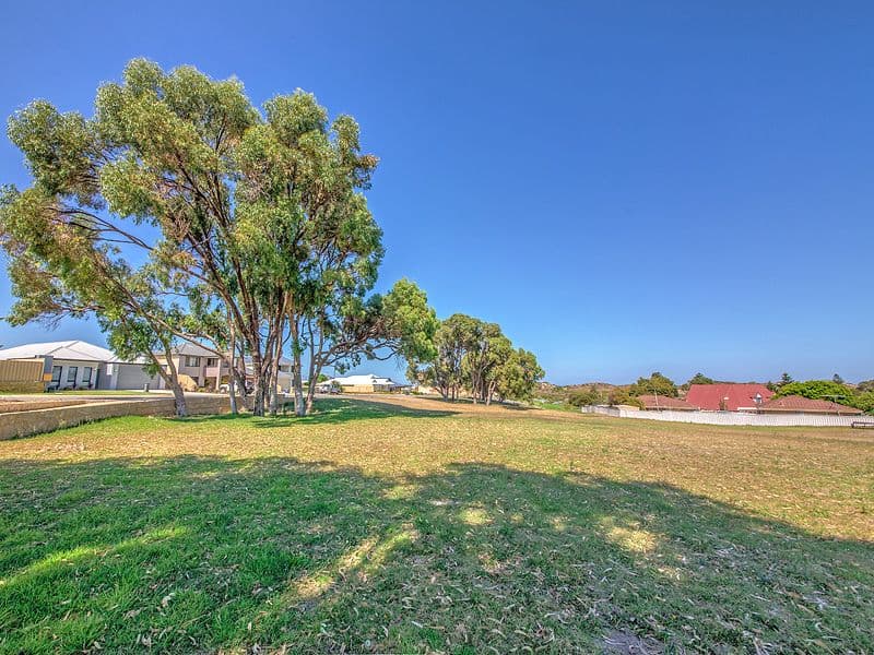 36 ASHMORE Avenue, TWO ROCKS WA 6037, Two Rocks - Thumbnail 6