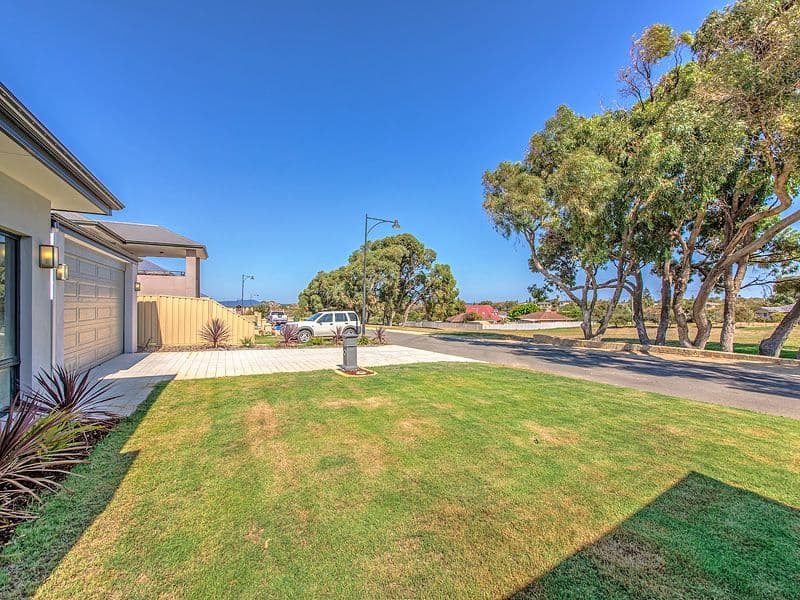 36 ASHMORE Avenue, TWO ROCKS WA 6037, Two Rocks - Thumbnail 7