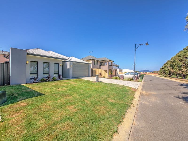 36 ASHMORE Avenue, TWO ROCKS WA 6037, Two Rocks - Thumbnail 8