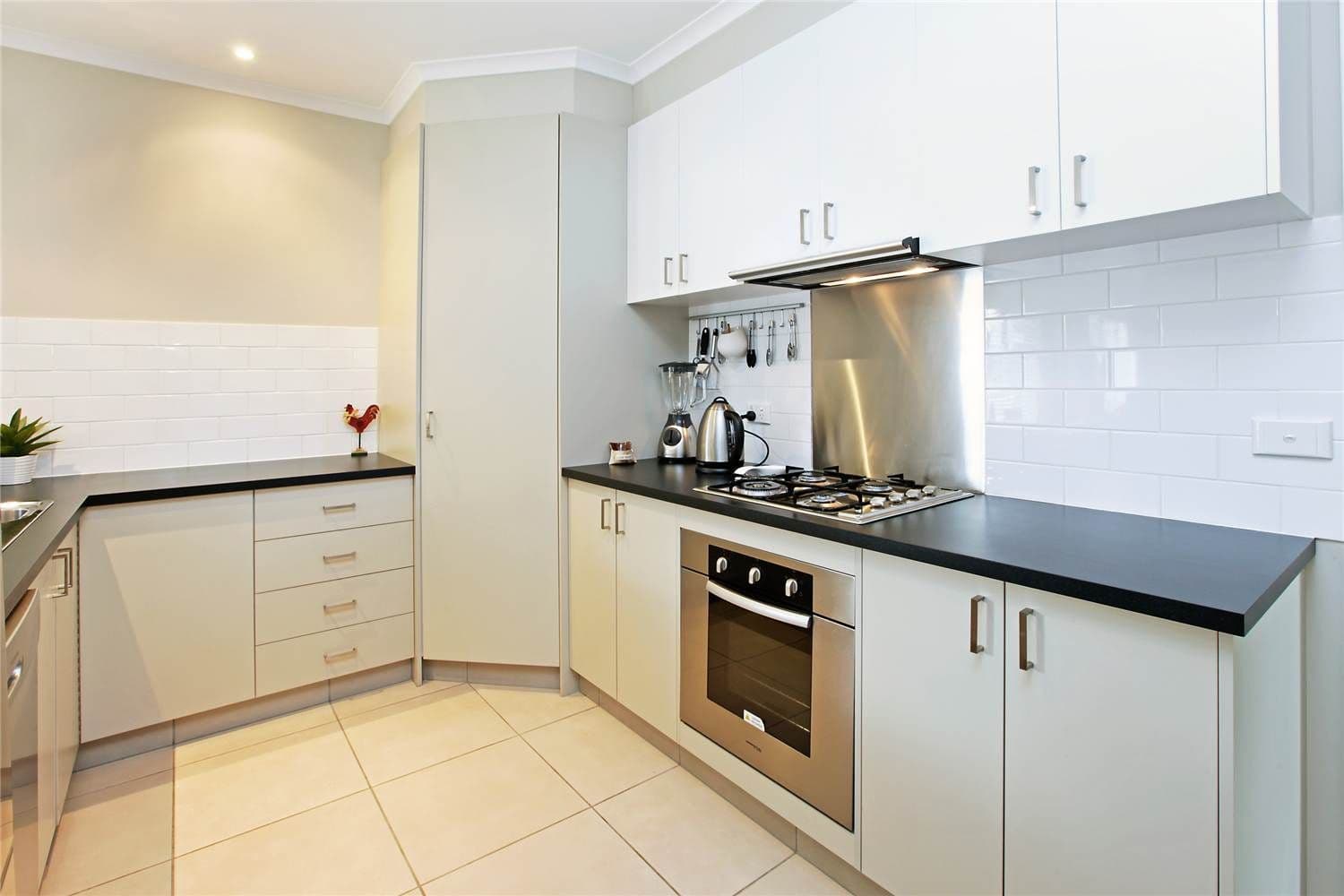 10 Herbert Street, BELMONT VIC 3216, Belmont - Thumbnail 4