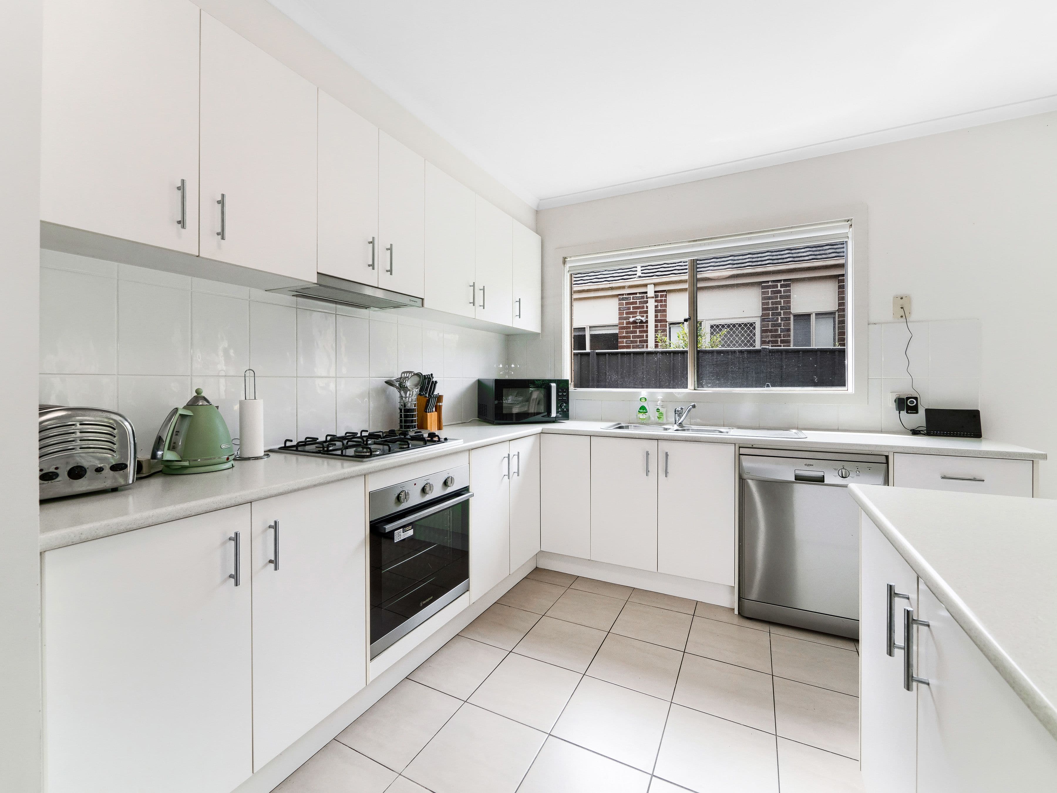10 Aldous Place, Cranbourne North VIC 3977, Cranbourne North - Thumbnail 3