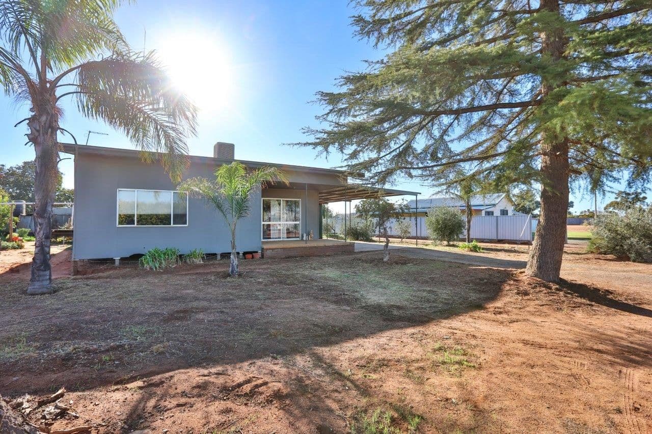 30 Carmichael Lane, Red Cliffs VIC 3496, Red Cliffs - Thumbnail 2