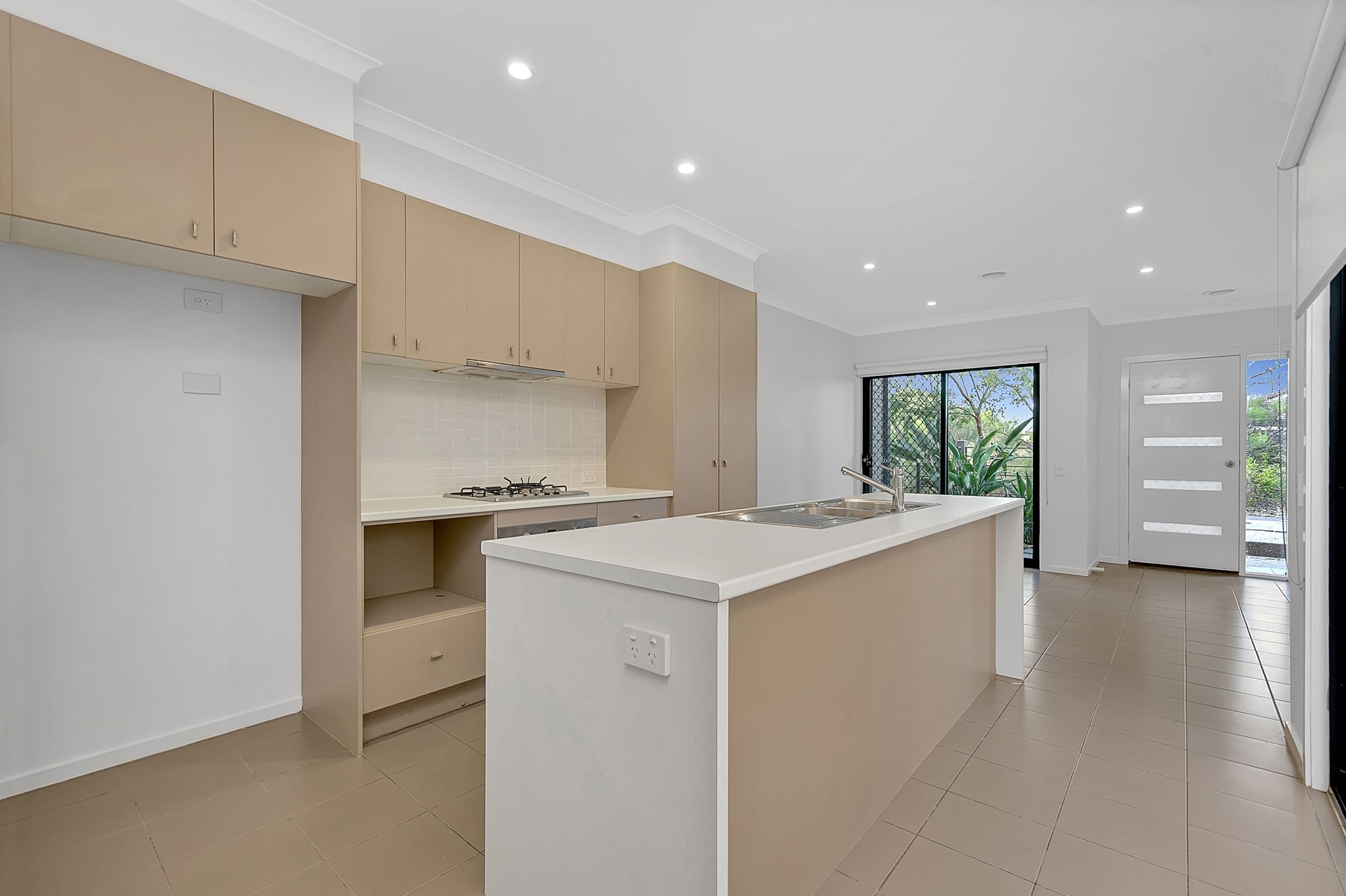 22 Maahu Amble, Mernda VIC 3754, Mernda - Thumbnail 3