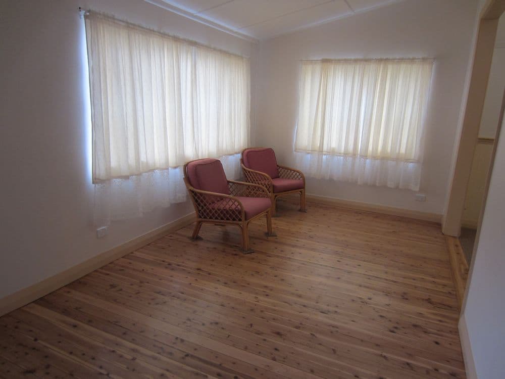 181 DeBoos Street, TEMORA NSW 2666, Temora - Thumbnail 7