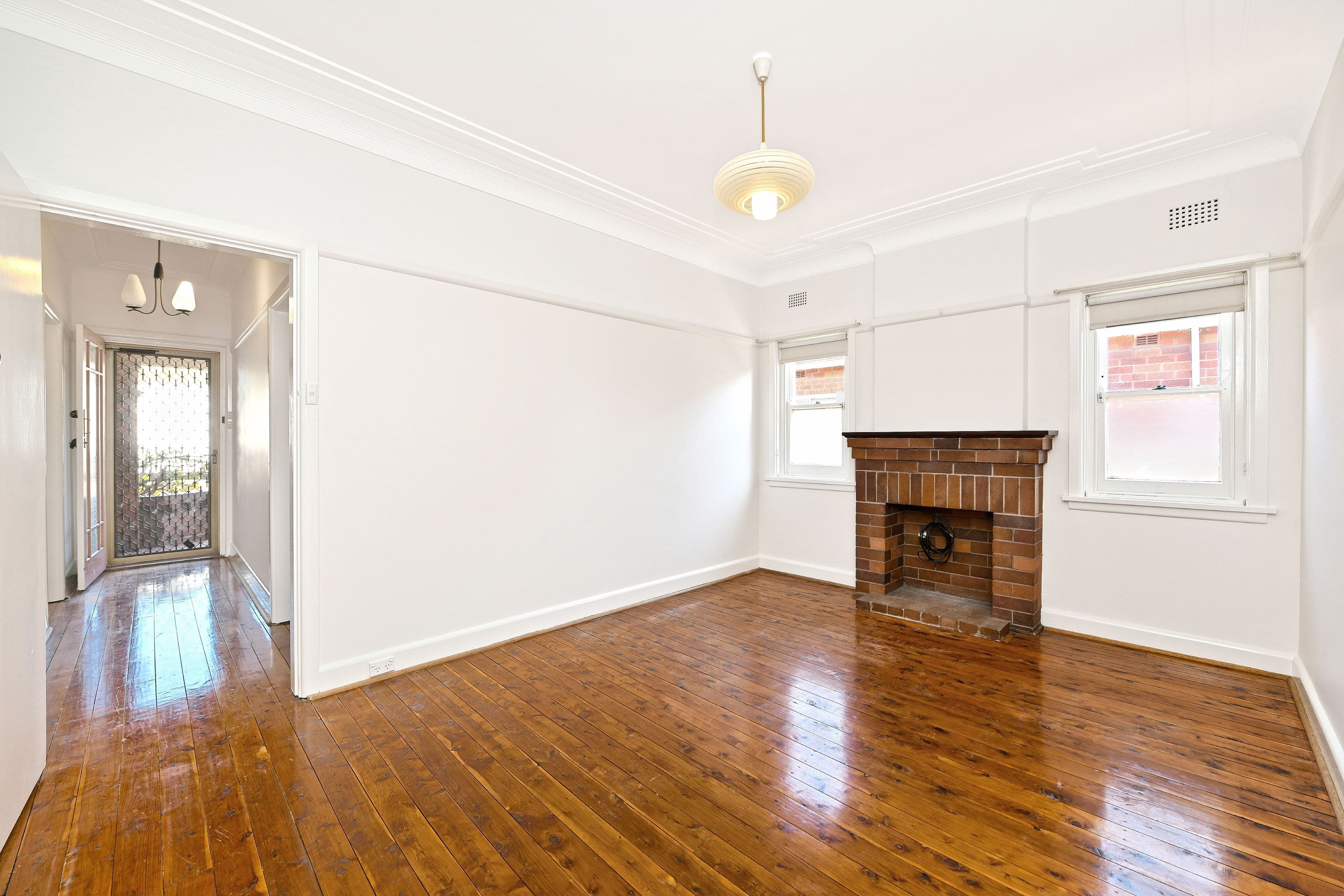33 Westcott Street, Eastlakes NSW 2018, Eastlakes - Thumbnail 2