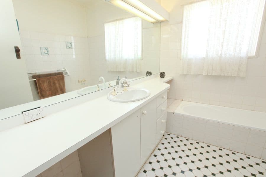 14 Sharland Street, MILDURA VIC 3500, Mildura - Thumbnail 5