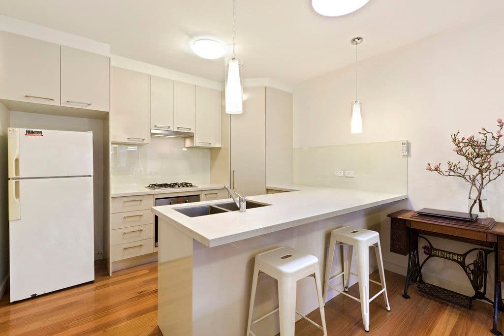 2B Clarendon Avenue, Oakleigh South VIC 3167, Oakleigh South - Thumbnail 3