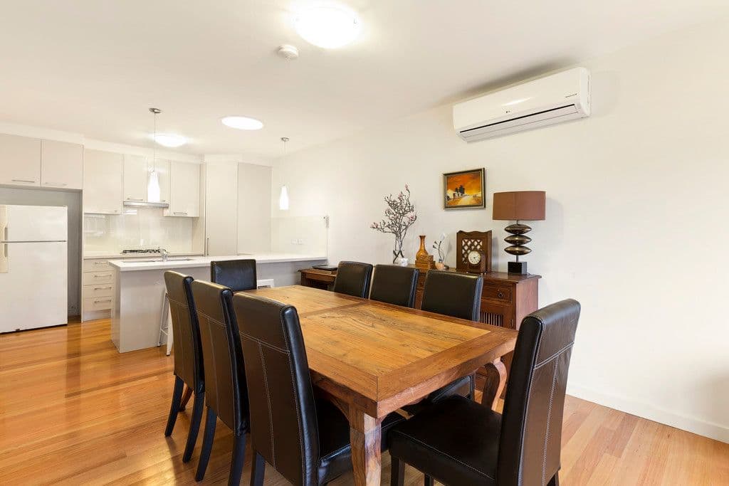 2B Clarendon Avenue, Oakleigh South VIC 3167, Oakleigh South - Thumbnail 4