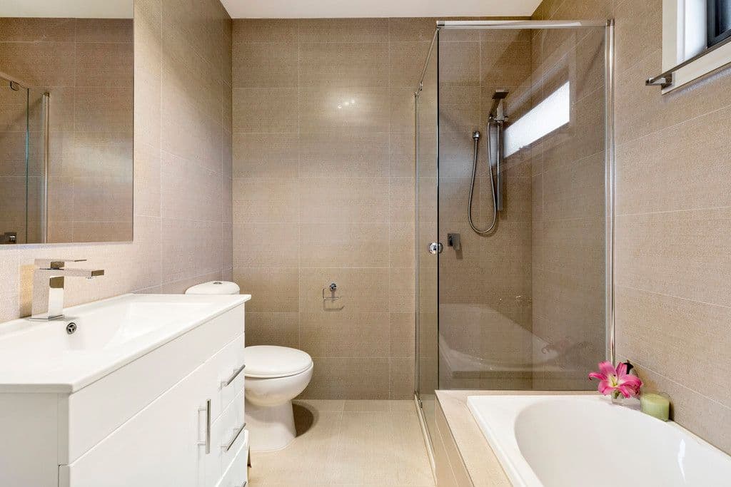 2B Clarendon Avenue, Oakleigh South VIC 3167, Oakleigh South - Thumbnail 6