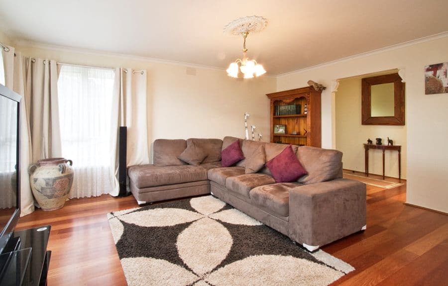 144 Macorna Street, WATSONIA NORTH VIC 3087, Watsonia North - Thumbnail 2