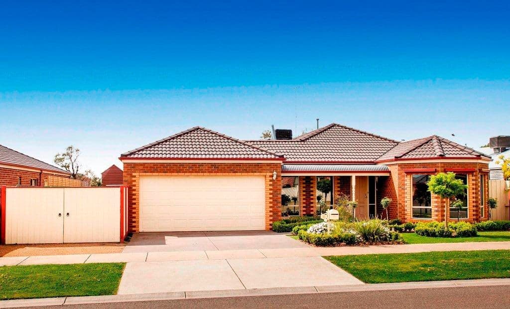 13 Magnolia Court, LARA VIC 3212, Lara - Image 1