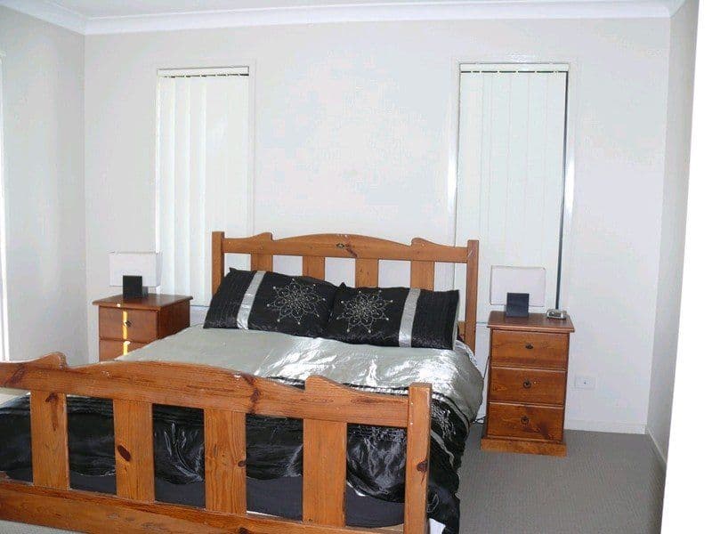 4 Lawley Crescent, PACIFIC PINES QLD 4211, Pacific Pines - Thumbnail 6